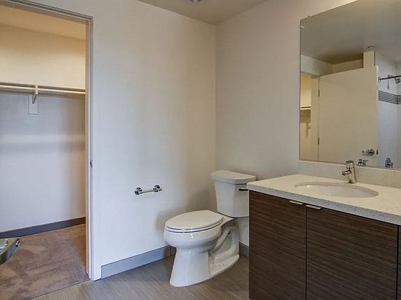 4th image of 3534 5th Ave #704