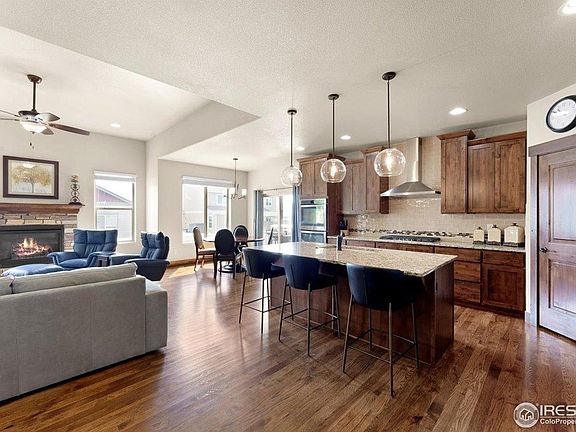 4th image of 5653 Carmon Dr