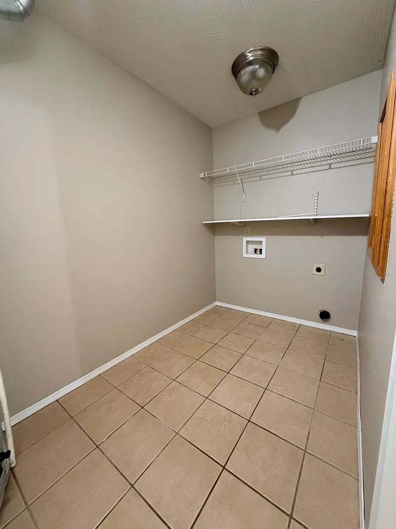 Hello Rogersville! 3 Bedroom Ready For You! — Photo 4