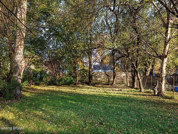5th image of 1639 Dixdale Ave