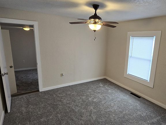 3rd image of 2355 Burden Dr