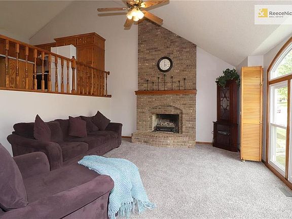 2nd image of 1314 Amesbury Ave