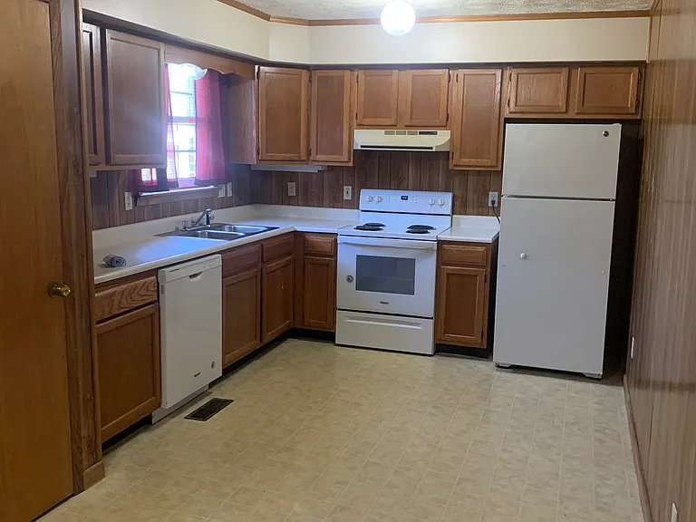 3275 Wrights Ferry Rd #C — Photo 11