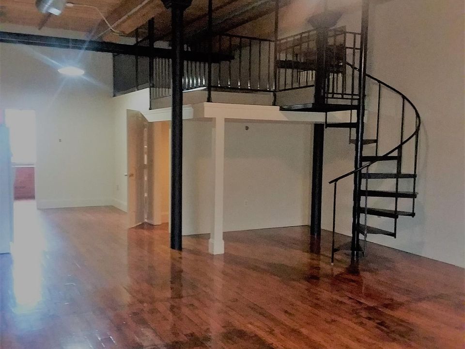1st image of 725 Branch Ave Unit 342
