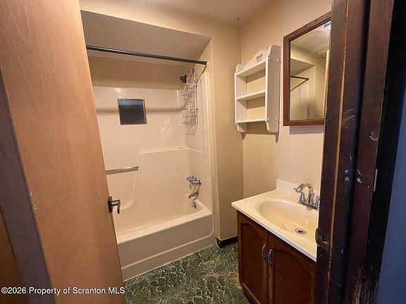 5th image of 778-780 Hazle St