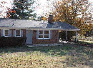 1230 Springdale Park Dr, Lincolnton, NC 28092