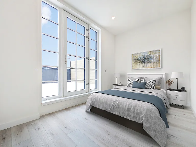 388 Vernon Ave #503 — Photo 4