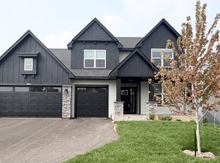 8864 Binder Way, Woodbury, MN 55129