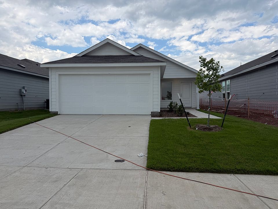 1st image of 600 Sandhill Crane Ln