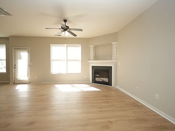 3rd image of 4909 Muskogee Dr