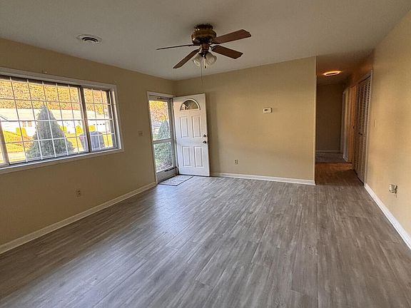4th image of 244 Rocca Way