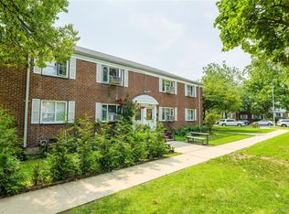 225-35 88th Ave #42-9, Queens Village, NY 11427
