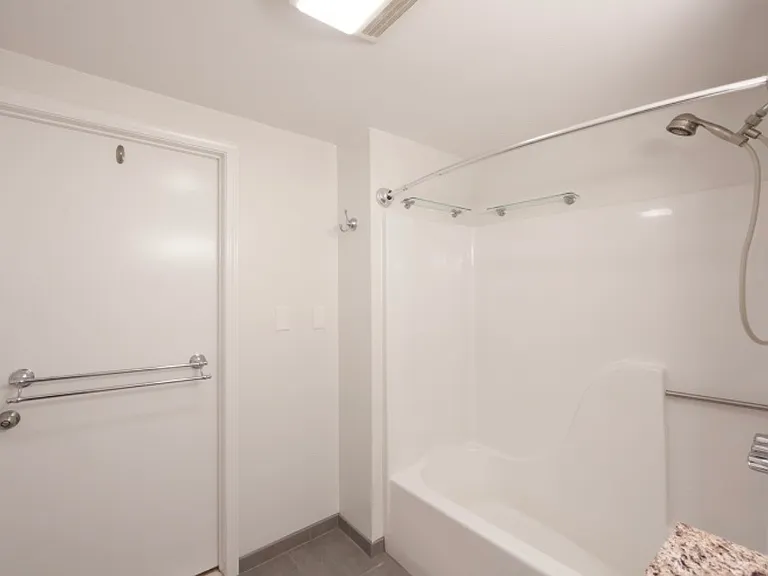 50 Pine St #315 — Photo 7