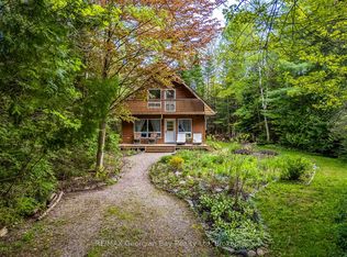 2 Ridout Ct, Tiny, ON L0L 2J0