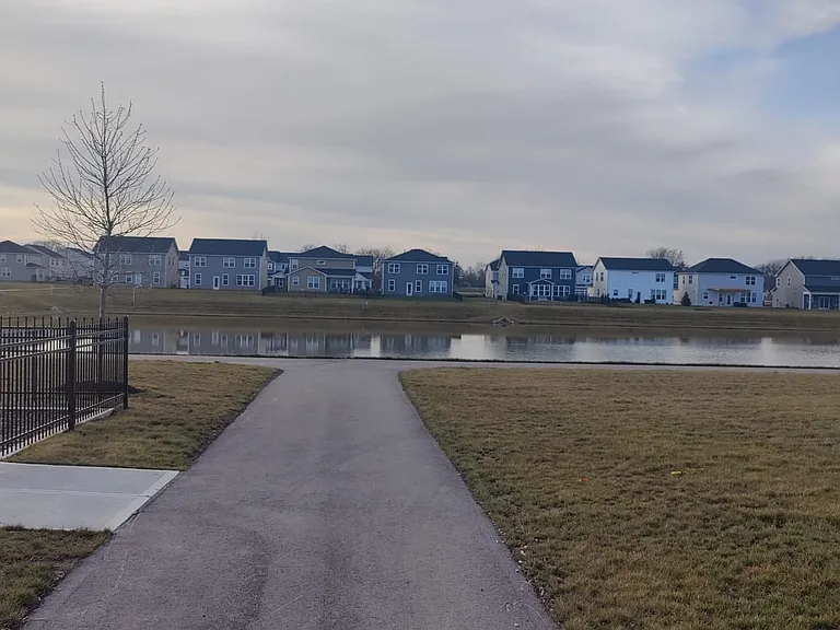 6837 Bridle Oaks Ct — Photo 54