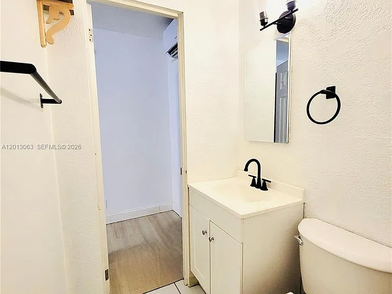 6730 Charleston St #B-2 — Photo 12