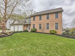 543 Harvest Ln, Mechanicsburg, PA 17055