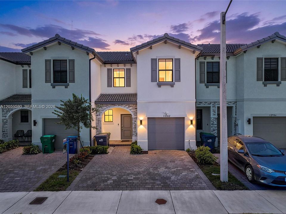 1st image of 12982 SW 286th Ter