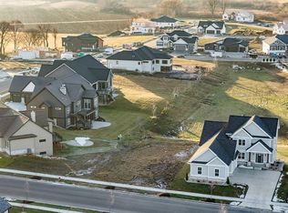 1609 Schreiner Ln #153, Waunakee, WI 53597