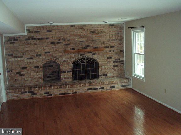 4th image of 3716 Merrimac Trl