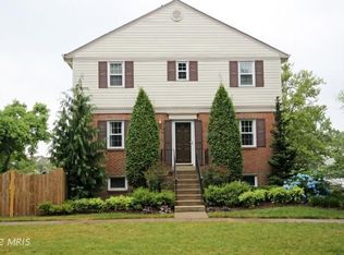 6000 Liberty Bell Ct, Burke, VA 22015