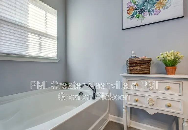 1664 Brockton Ln — Photo 31