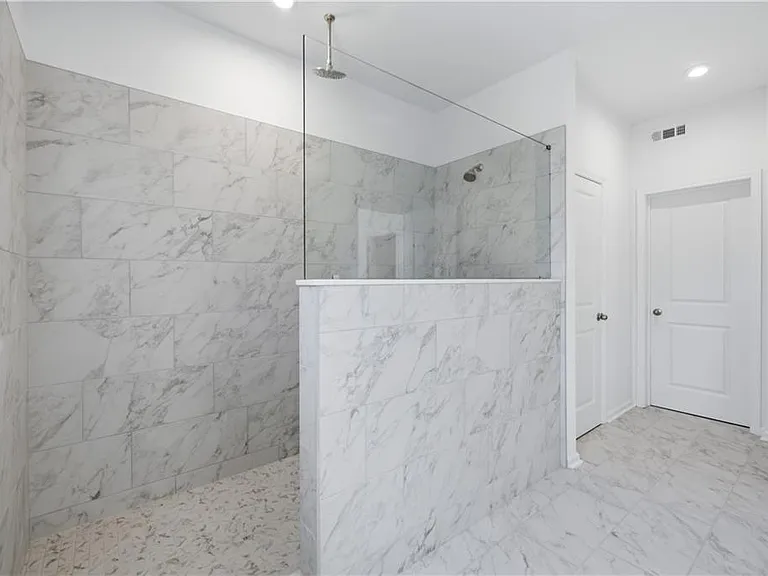 376 Sunset Hollow St — Photo 20