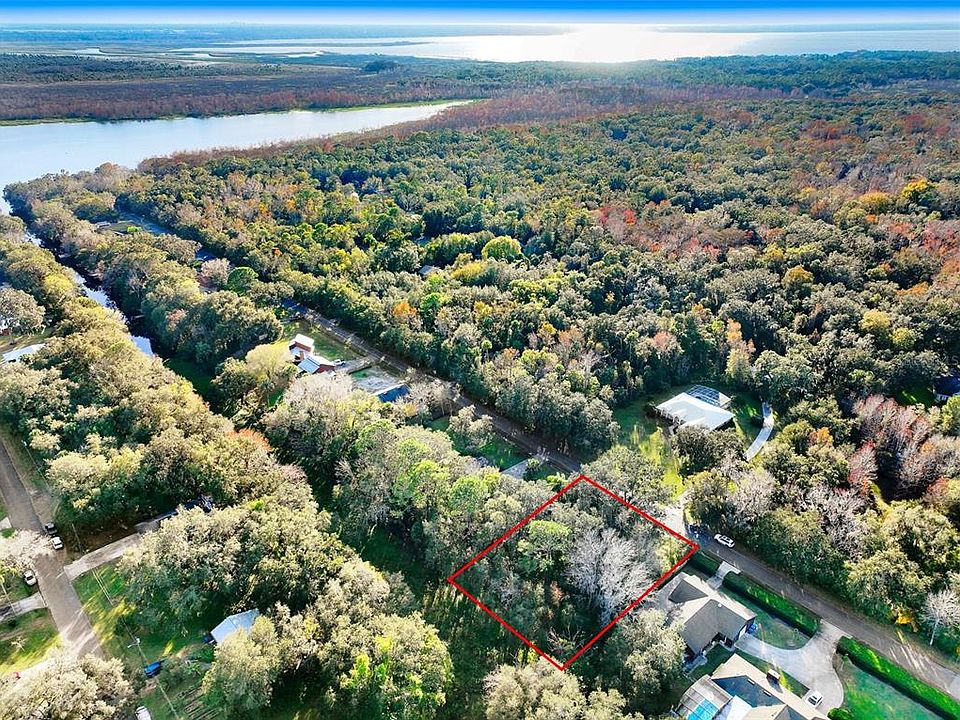 1st image of 107 Hibiscus Ln #24