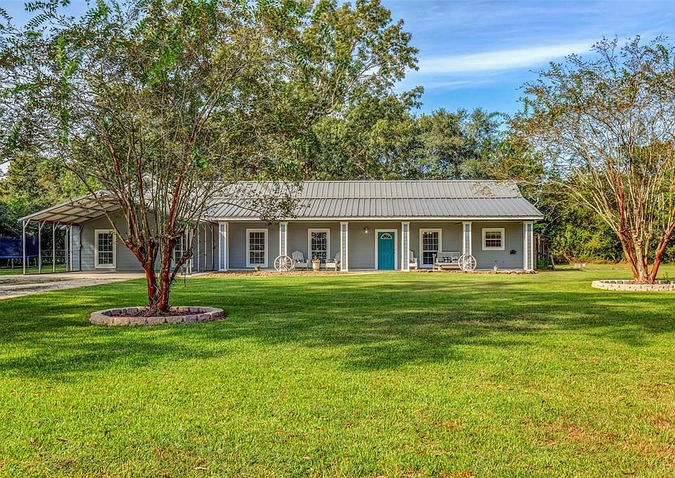1st image of 28156 Etta Oaks Ln