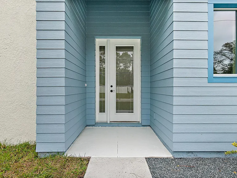 32 Wentworth Ln — Photo 9