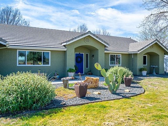 2nd image of 4385 Camp 8 Rd