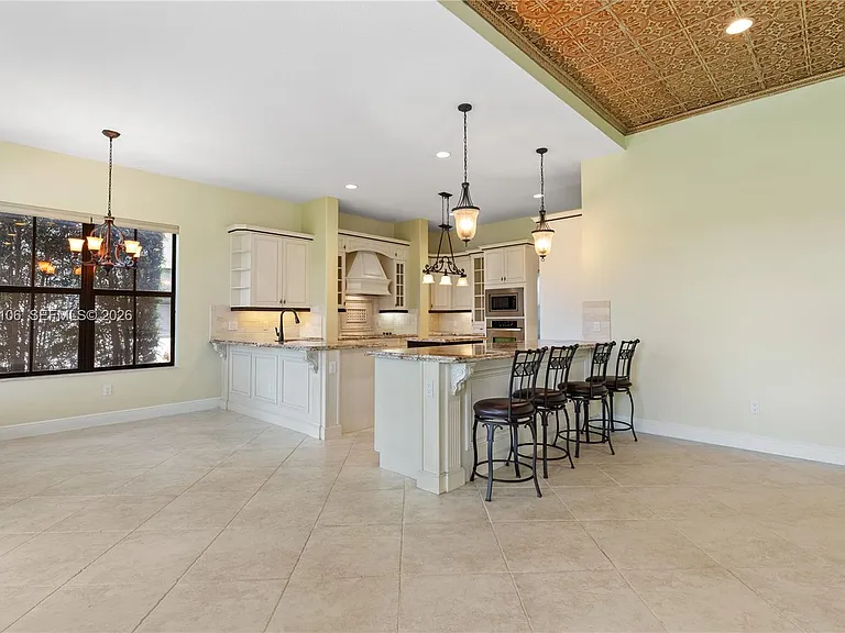 8420 NW 33rd St — Photo 22