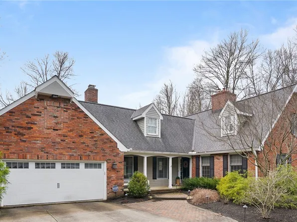2270 Edgeview Dr, Hudson, OH 44236
