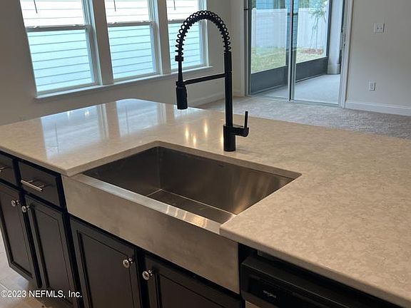 4th image of 3050R Lucille Ln