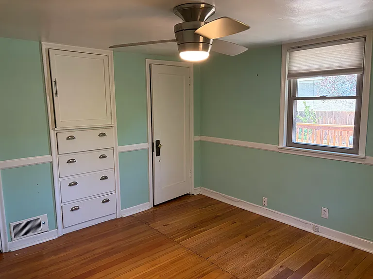 413 E Coatsville Ave — Photo 11