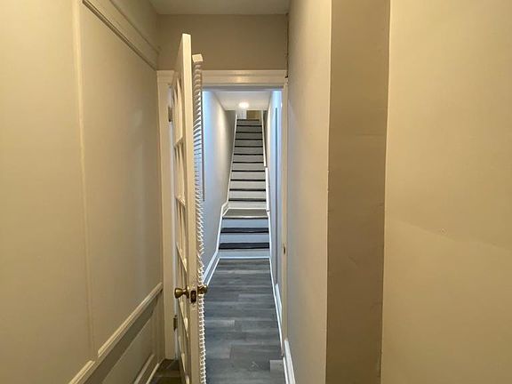 4th image of 1034 W Olney Ave Floor 2