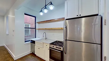 Rented by Bond New York