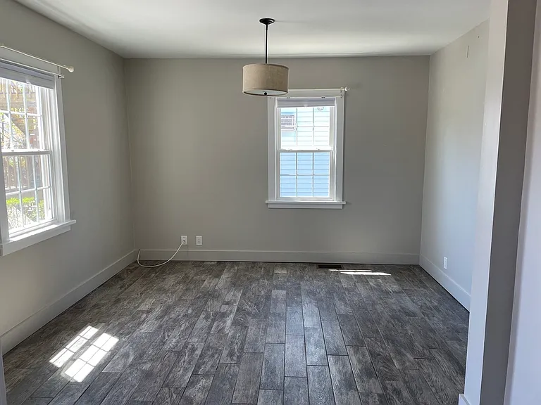 16 3rd St #1 — Photo 3