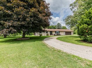 18565 Kentville Rd, Tiskilwa, IL 61368