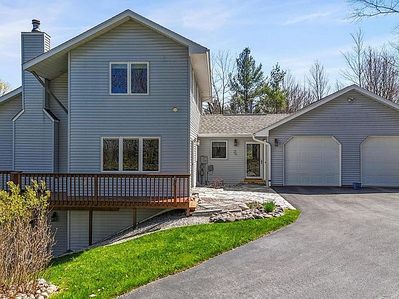 3rd image of 10746 Deal Rd