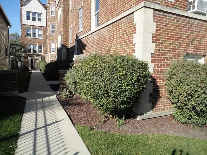 1st image of 2946 N Albany Ave