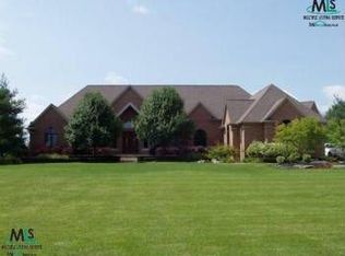 60633 Kunstman Rd, Ray, MI 48096