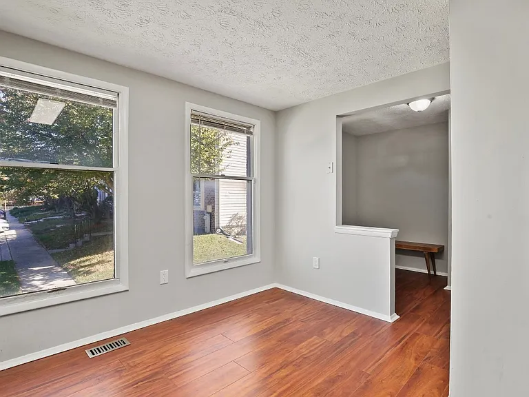 4215 Dunwood Ter — Photo 6