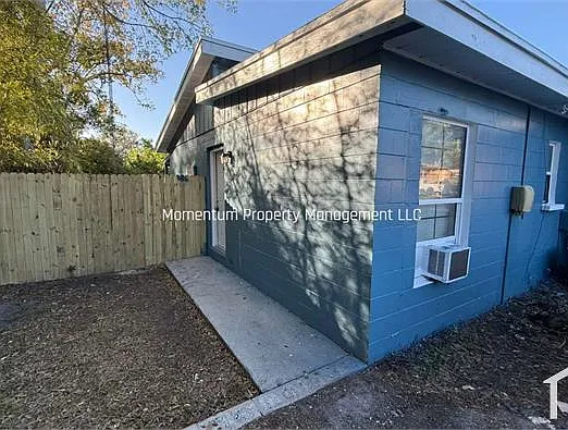1919 E Mulberry Dr #B — Photo 8