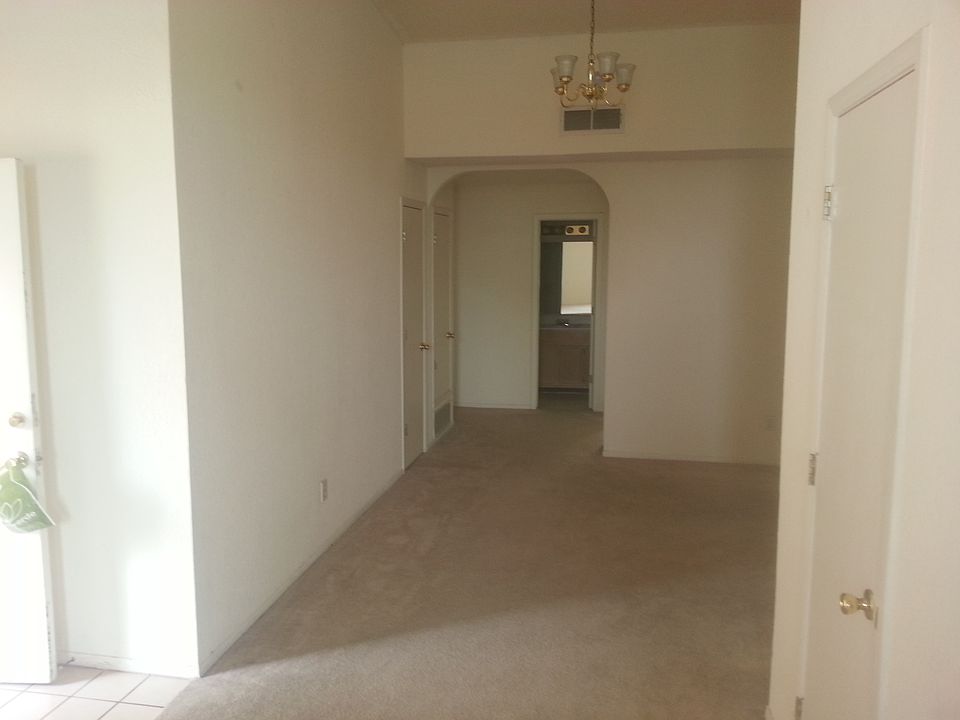 1st image of 4780 Excalibur Dr