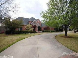 11 Sologne Cir, Little Rock, AR 72223