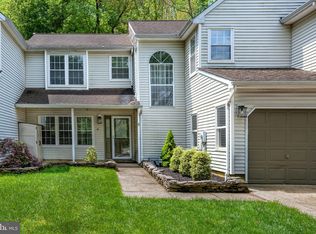 61 Evergreen Dr, East Windsor, NJ 08520