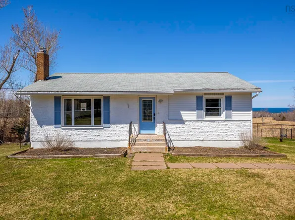 5851 Little Harbour Rd, Pictou, NS B2H 5C4