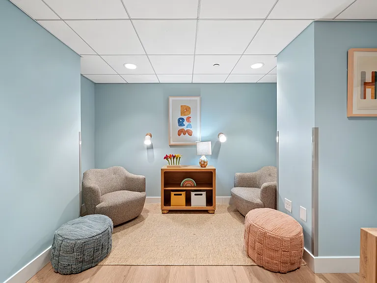 65 Bay Street Apartments — Photo 21