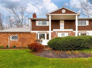 5 Rockingham Rd, Spring Valley, NY 10977